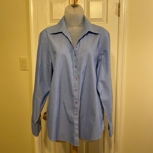 NWOT Talbots - Woman’s blue (wrinkle free) untuck button down shirt, Size: 12